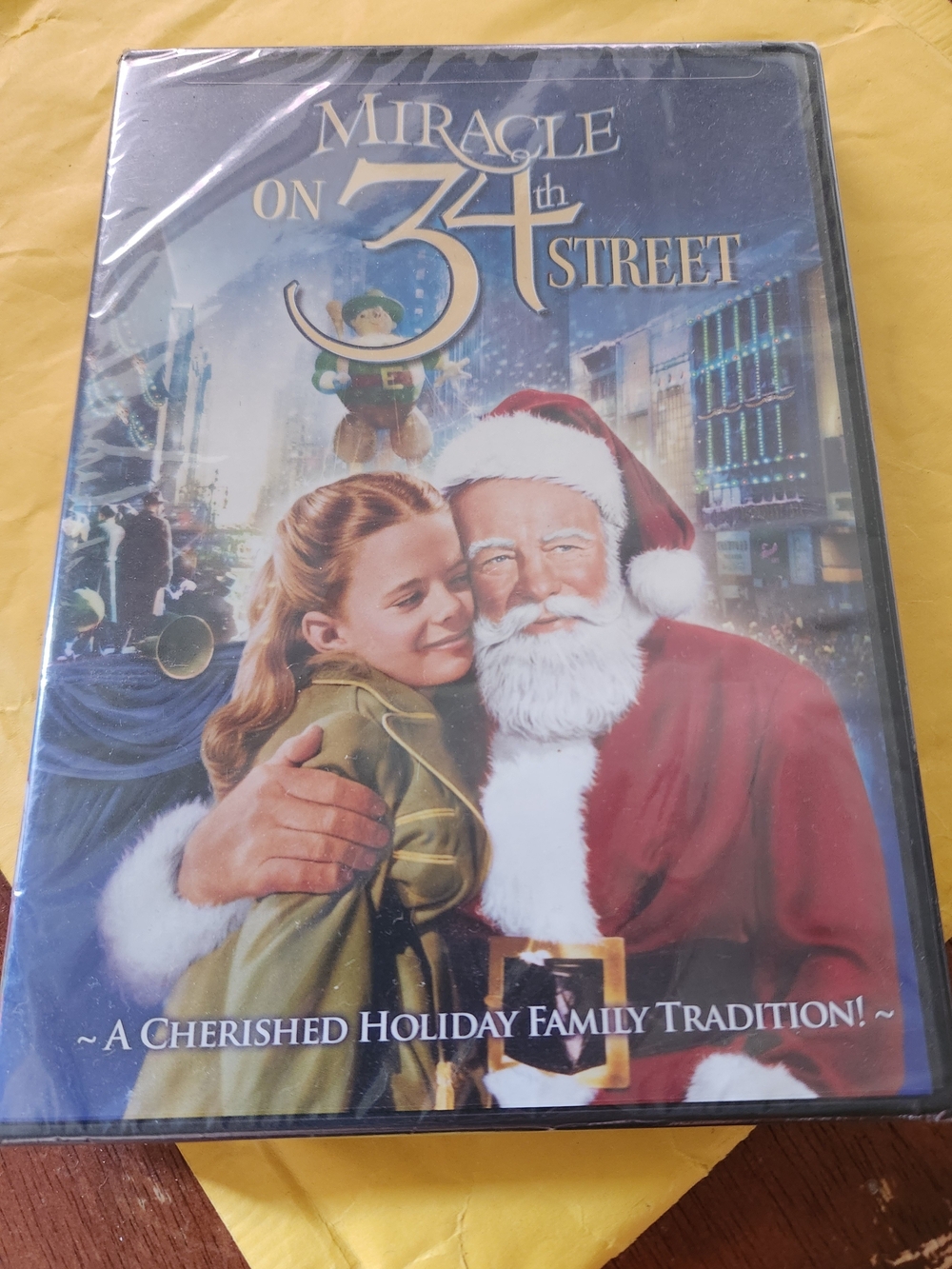 Miracle on 34th Street Holiday DVD - Red Santa Cover